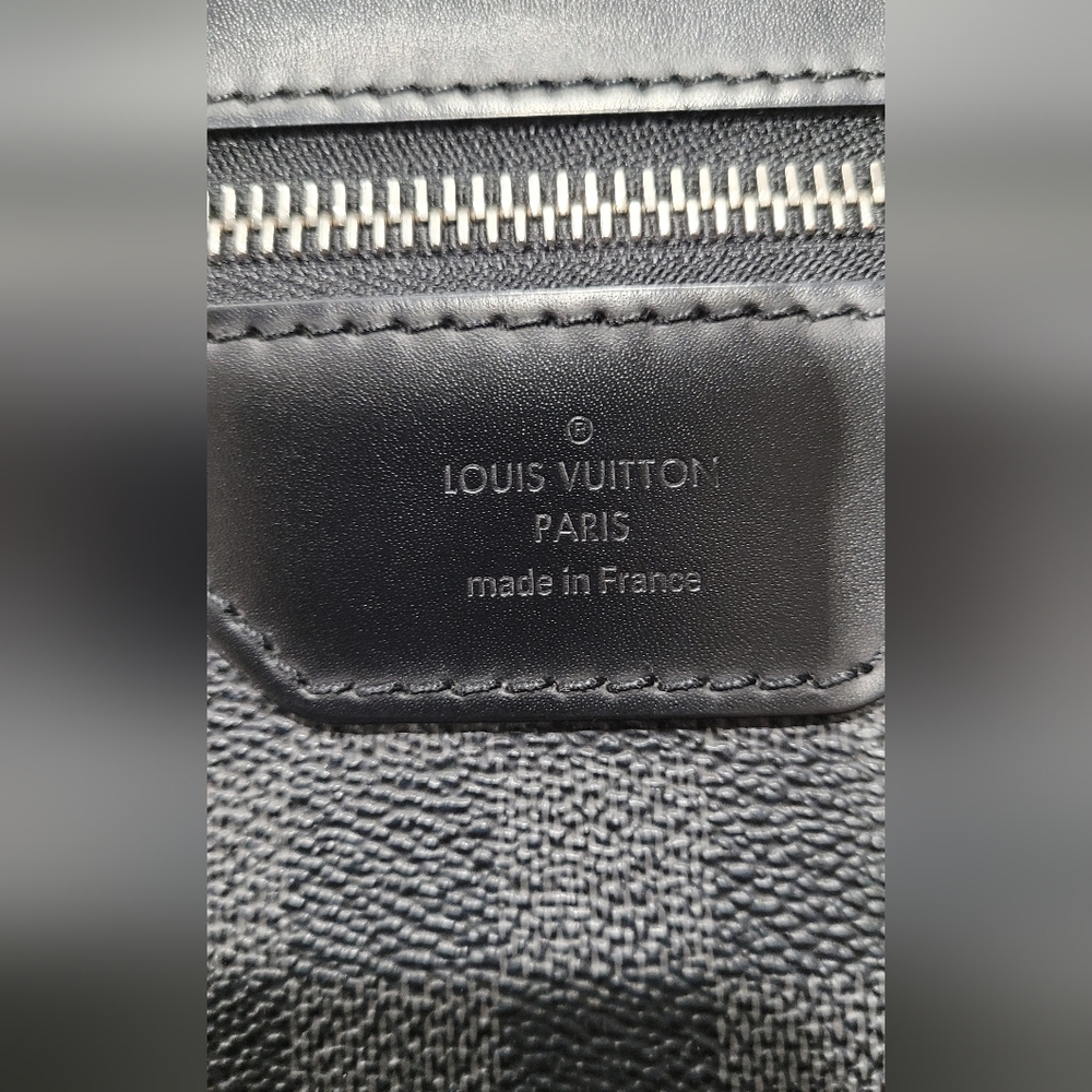 Louis Vuitton Daniel Damier Graphite Black And Grey Messenger Bag - Picture 9 of 12